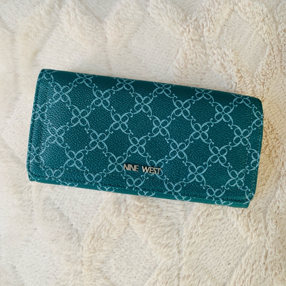 Teal Turquoise Nine 9 West Wallet